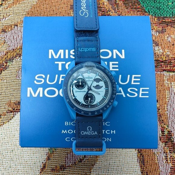 NWT Swatch x Omega Mission To The Super Blue Moonphase WatchVelcro Band